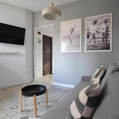 Studio In The Old City Bukarest Exterior foto